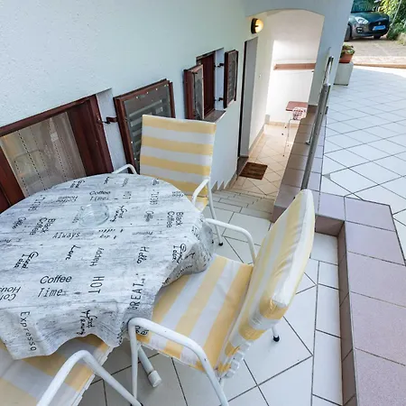 Apt Ana, Malinska, Vantacici, Island Krk Exterior photo